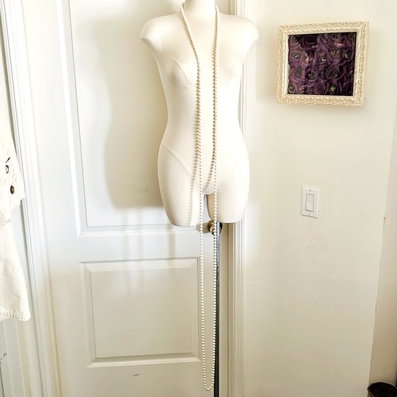 Vintage / Joan Rivers~120” Strand Long Pearls - Picture 9 of 10